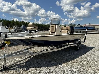 BOATZON | Xpress HyperLift Series H20B NEW CONSOLE 2025