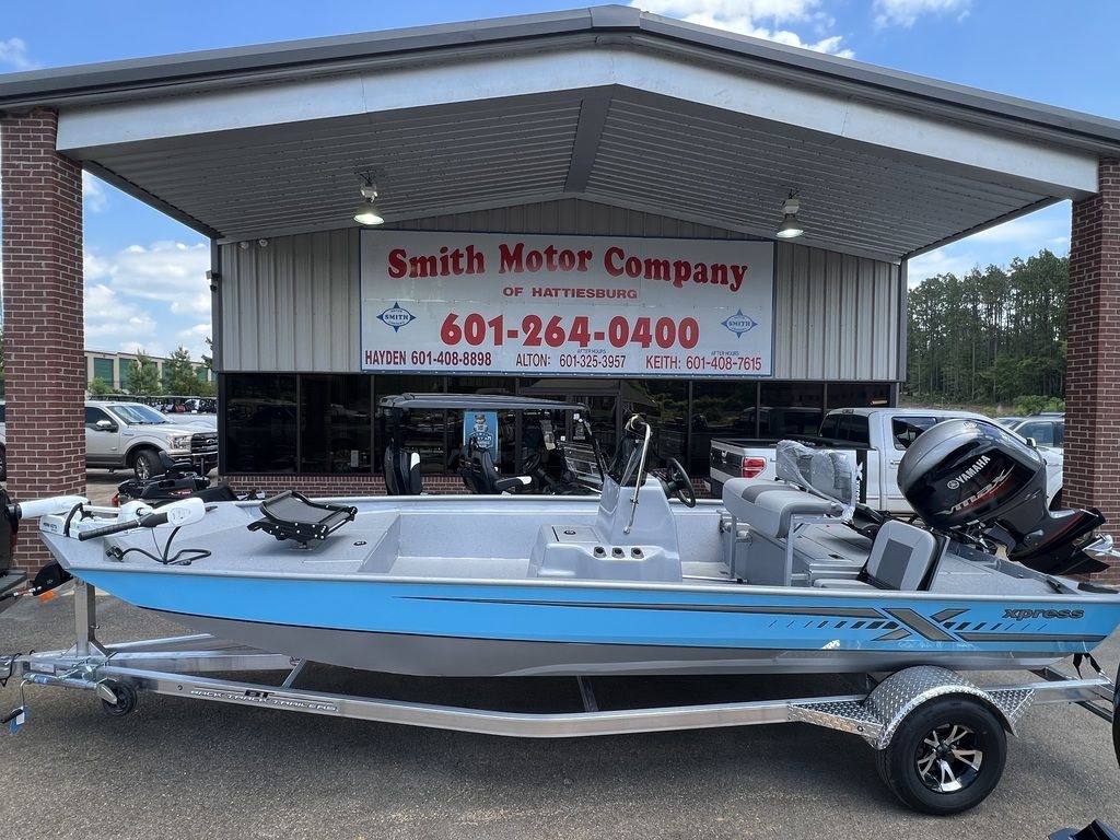 2025 Xpress XP200CC - Sold Boat