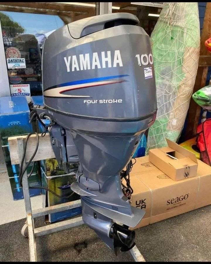 Used Yamaha 100hp 2017 200hours outboard motor engine available for