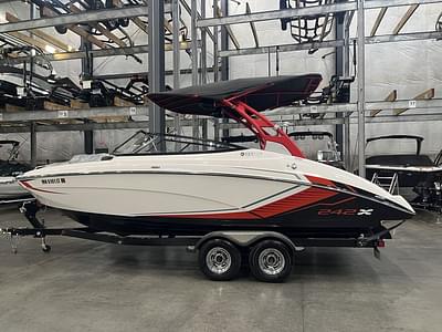 BOATZON | Yamaha 242X 2018