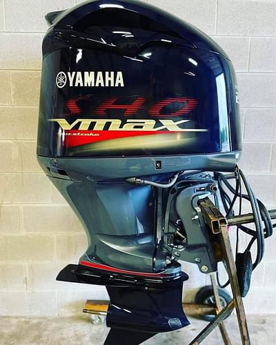 BOATZON | Yamaha 250hp VMAX Outboard Motor