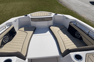 BOATZON | Yamaha 255 FSH Sport E 2024