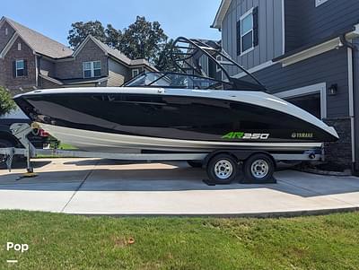 BOATZON | Yamaha AR250