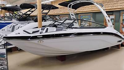 BOATZON | Yamaha Boats 195S 2025