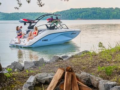 BOATZON | Yamaha Boats 222SE 2024