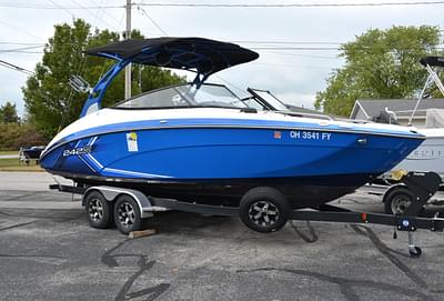 BOATZON | Yamaha Boats 242X 2019