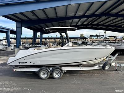 BOATZON | Yamaha Boats 255 FSH Sport H 2024 BOATZON | Yamaha Boats 255 FSH Sport H 2024