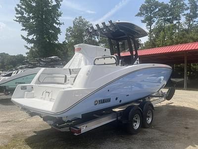 BOATZON | Yamaha Boats 255 FSH Sport H 2024