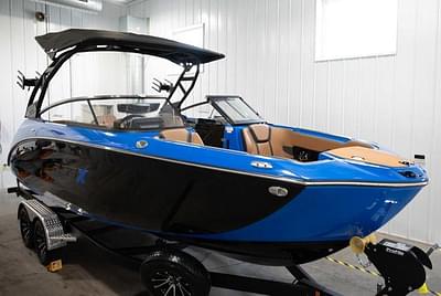 BOATZON | Yamaha Boats 255XD 2024