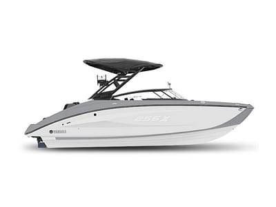 BOATZON | Yamaha Boats 255XE 2024