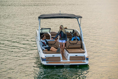 BOATZON | Yamaha Boats 275SE 2025