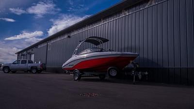 BOATZON | 2024 Yamaha Boats AR195