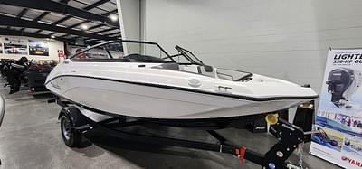 BOATZON | Yamaha Boats SX190 2024