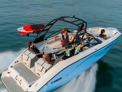 BOATZON | Yamaha Boats SX220 2024