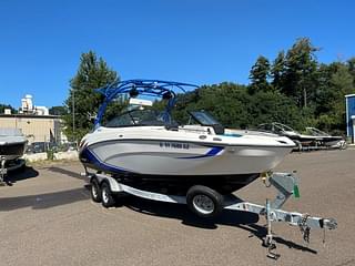 BOATZON | Yamaha Marine 242X ESeries 2018