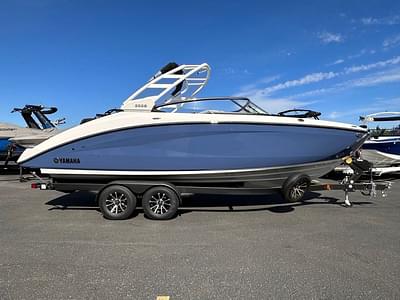 BOATZON | Yamaha Marine 252S 2024