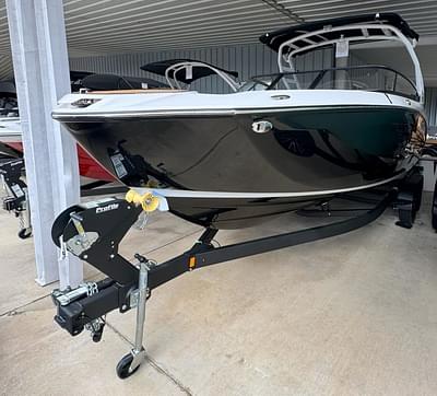 BOATZON | Yamaha Marine 252SE 2024