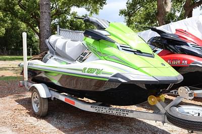 BOATZON | Yamaha Marine FX CR HO  WhiteGreen 2016