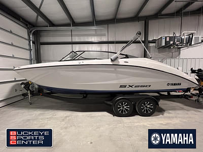 BOATZON | Yamaha Marine SX250 2024