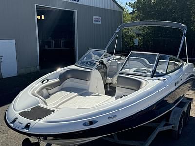 BOATZON | Yamaha SX210 Jetboat with Twin Engines 2010