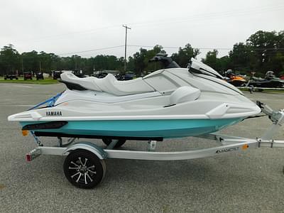 BOATZON | Yamaha VX Cruiser HO 2025