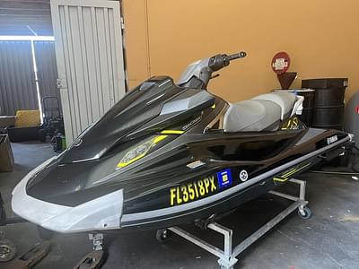 BOATZON | Yamaha VX Deluxe 2015