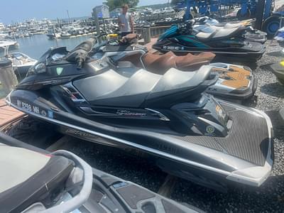 BOATZON | Yamaha WaveRunner FX Cruiser SHO 2012