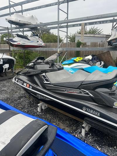 BOATZON | Yamaha WaveRunner FX Cruiser SHO 2013