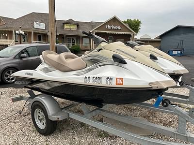 BOATZON | Yamaha WaveRunner VX Cruiser 2008