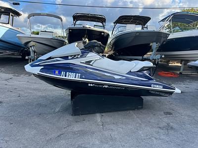 BOATZON | Yamaha Waverunner VX Cruiser 2019