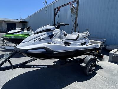 BOATZON | Yamaha WaveRunner VX Cruiser HO wAudio 2024