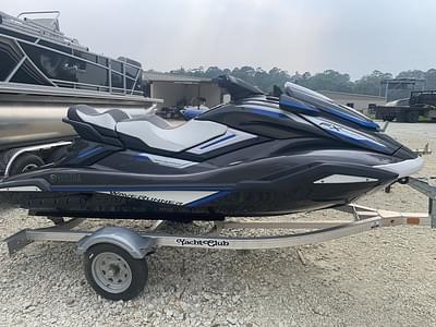 BOATZON | Yamaha WaveRunners FX Cruiser HO 2019