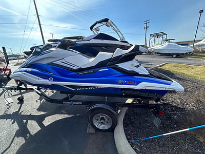 BOATZON | Yamaha WaveRunners FX Cruiser HO 2021