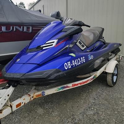 BOATZON | Yamaha Waverunners FX SHO 2013