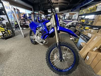 BOATZON | Yamaha YZ450F Team Yamaha Blue 2024