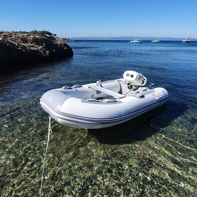 BOATZON | Zodiac Cadet Aero 310 2024