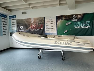 BOATZON | Zodiac Nomad RIB ALU 36 PVC 2024