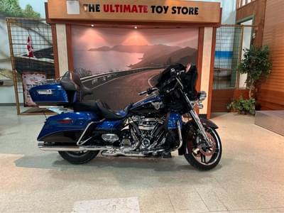 BOATZON | 2018 HarleyDavidson CVO Street Glide  Custom Color Option