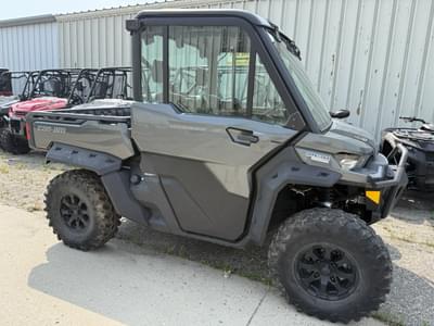BOATZON | 2023 CanAm DEF LIMITED 65 HD10