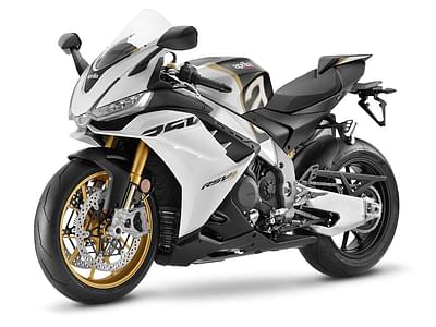 BOATZON | 2025 Aprilia RSV4 Factory 1100