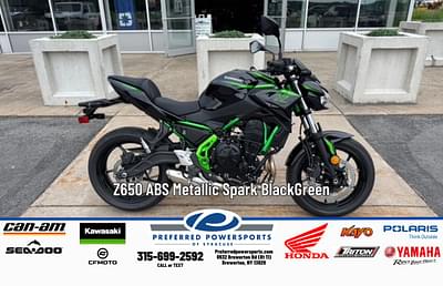 BOATZON | 2025 Kawasaki Z650 ABS Metallic Spark BlackGreen