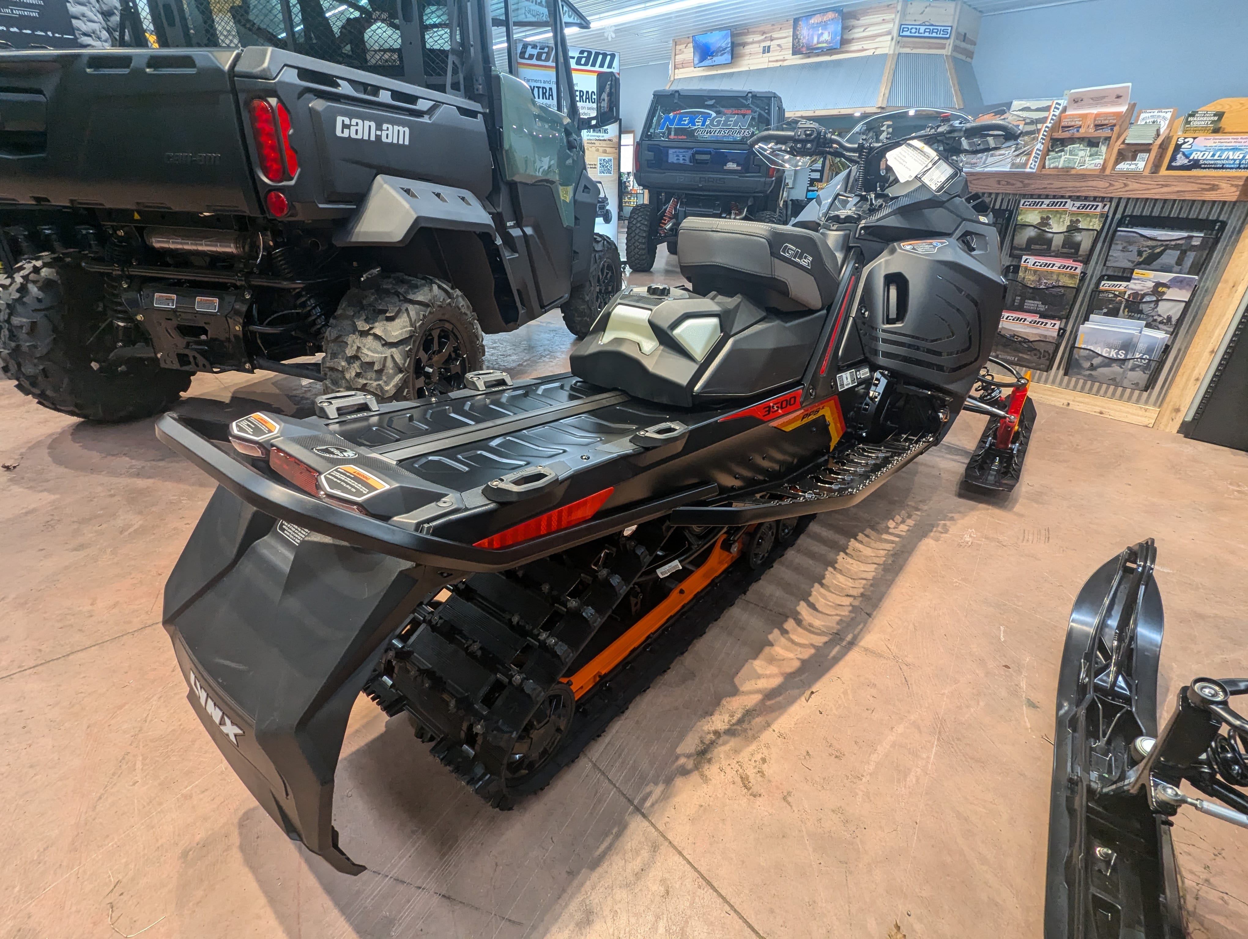 New 2025 Lynx RAVE GLS 850 ETEC Turbo R Ice Ripper XT 15 SHOT w