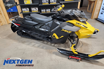BOATZON | 2025 SkiDoo MXZ NEO 600 EFI 55 RipSaw 125 ES