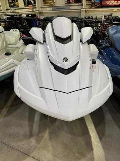BOATZON | 2025 Yamaha WaveRunner FX Cruiser SVHO waudio