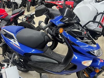 BOATZON | Aprilia® SR50 2002