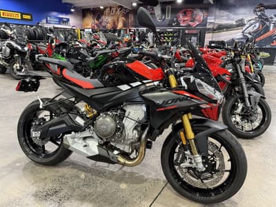 BOATZON | Aprilia® Tuono 660 Factory 2026