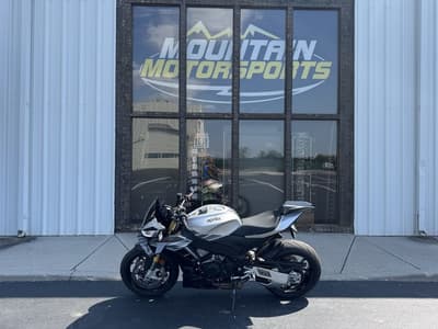 BOATZON | Aprilia® TUONO V4 1100 2025