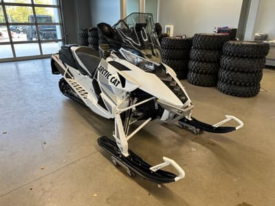 BOATZON | Arctic Cat 2013 SNOWMOBILE 2013