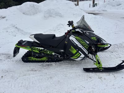 BOATZON | Arctic Cat® ZR 6000 RXC Push Button Electric 2023