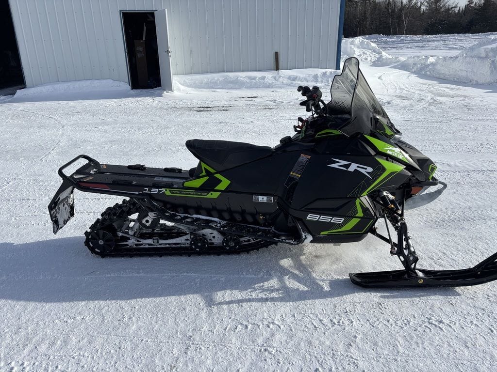 New Arctic Cat® ZR 858 Sno Pro 137125 Push Button Sport Gauge 2026